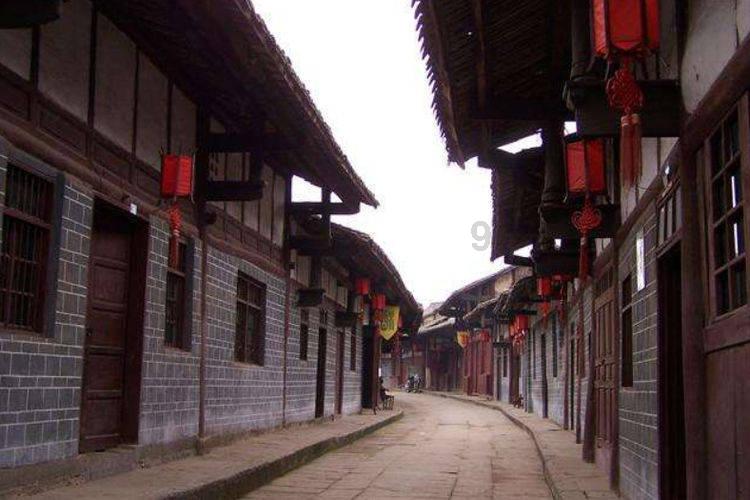 逃离沙漠建筑